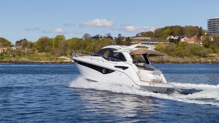 Galeon 305 HTS