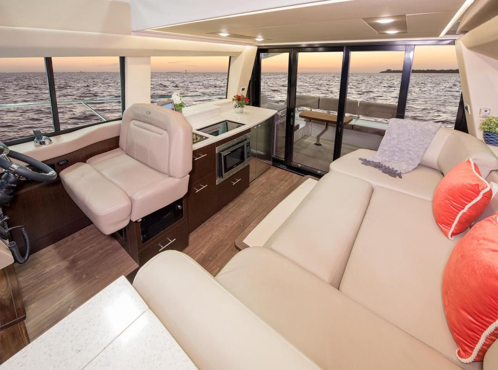 Regal 42 GRANDE COUPE