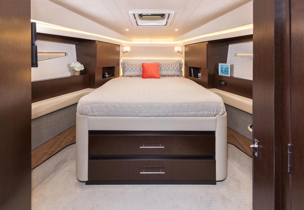 Regal 42 GRANDE COUPE