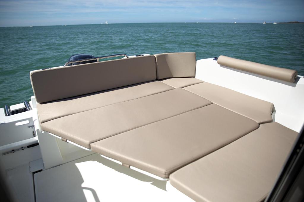 Beneteau Antares 8