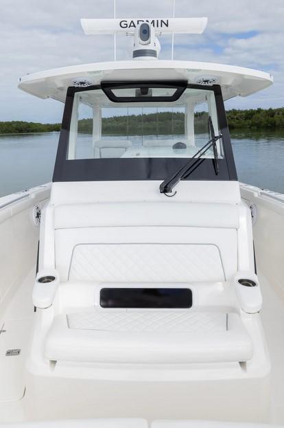 Pursuit Sport S 328