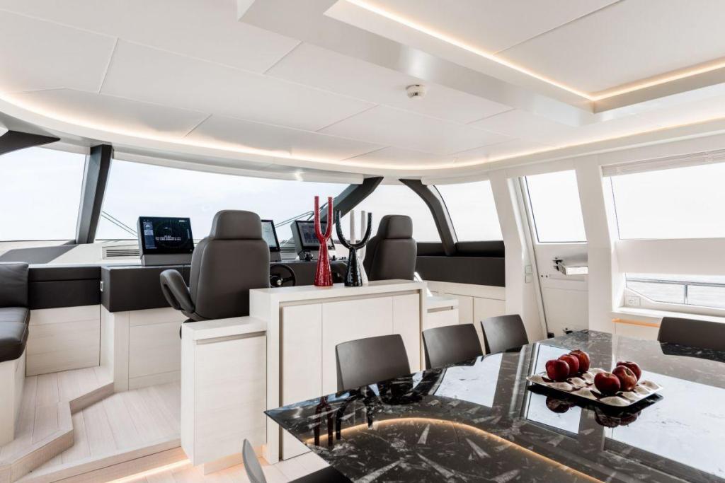 AB Yachts AB 100