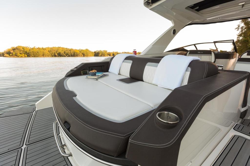 Sea Ray Sport Boat 310 SLX