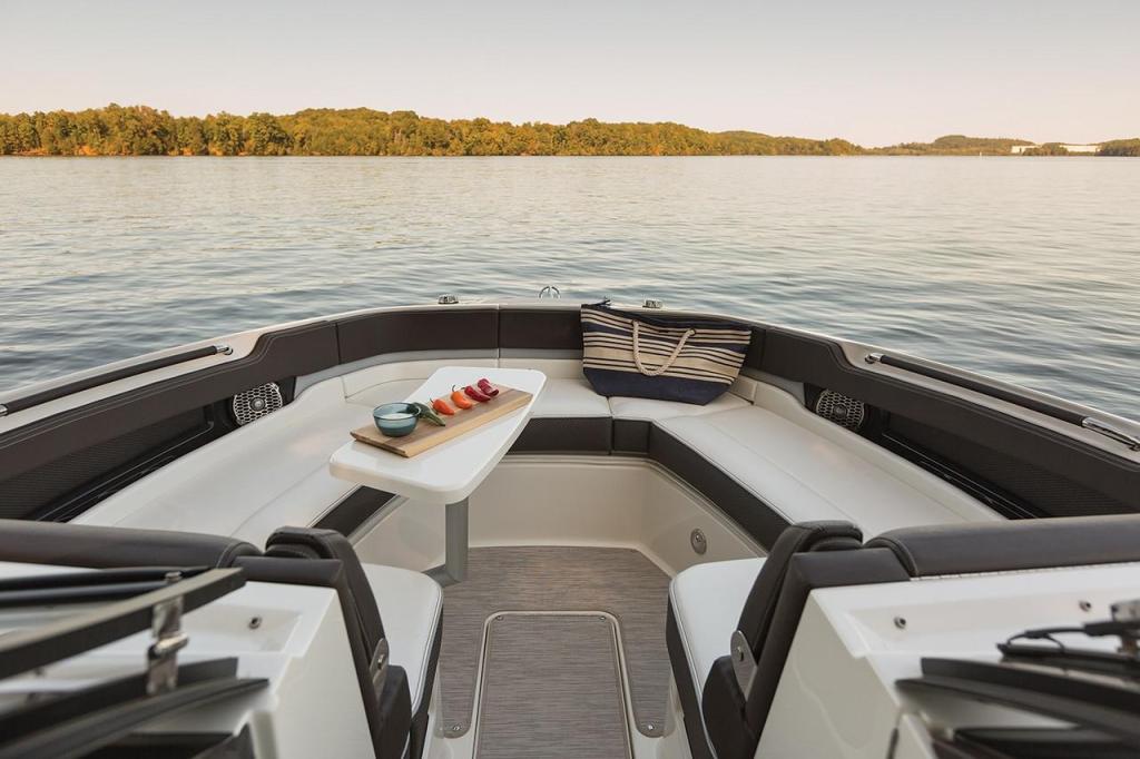 Sea Ray Sport Boat 310 SLX OB