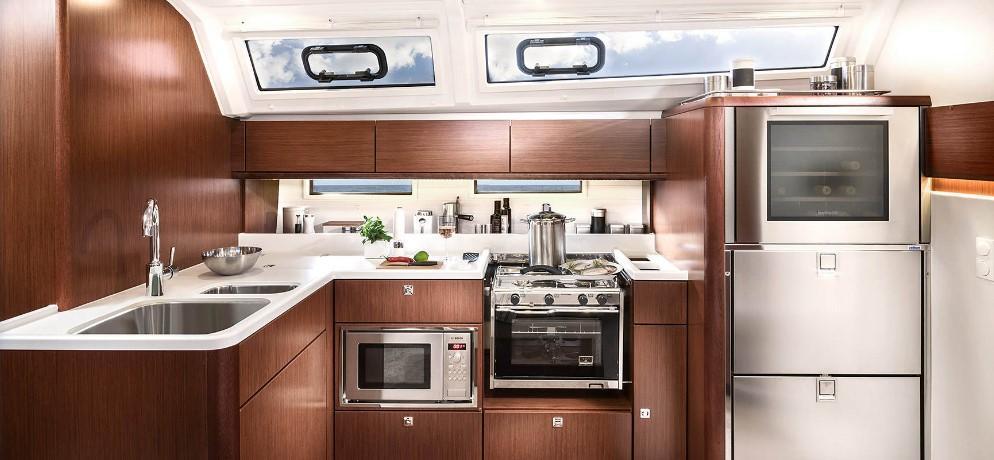 Bavaria Cruiser 46 Style