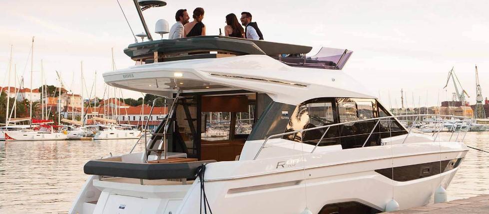 Bavaria R40 FLY