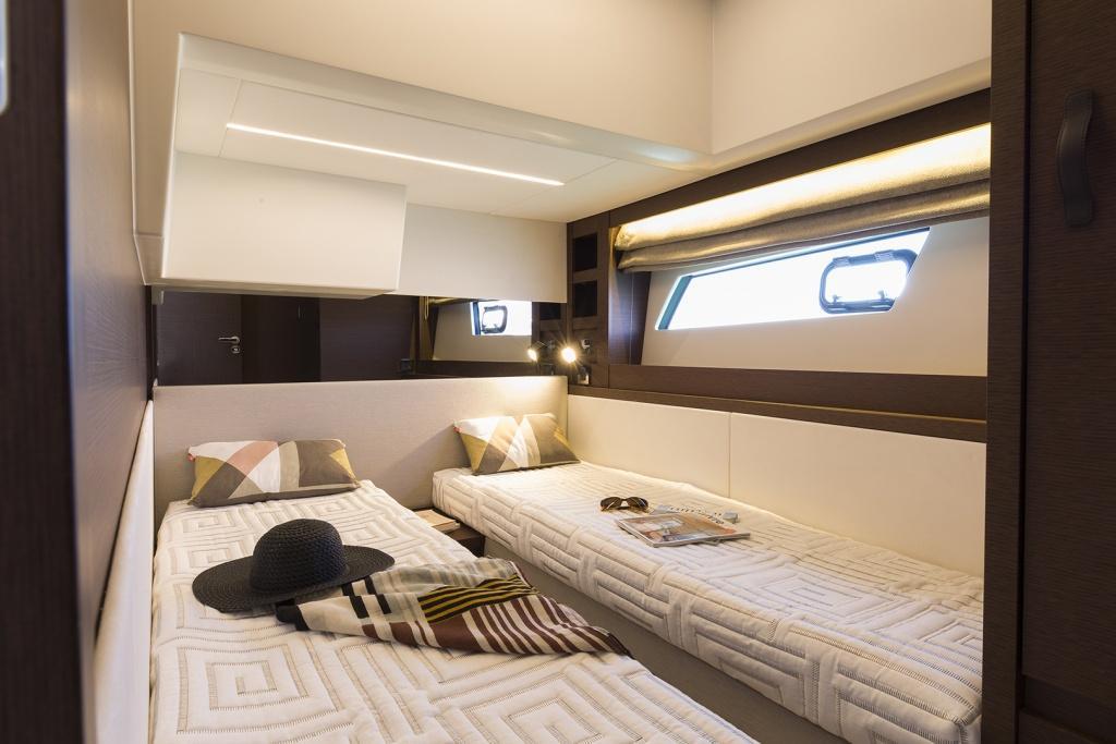 Prestige 520