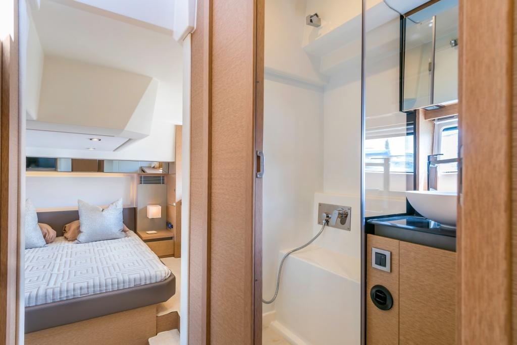 Prestige 460