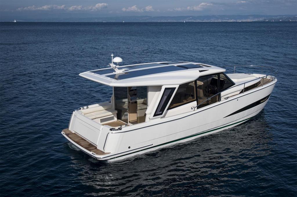 Greenline 39