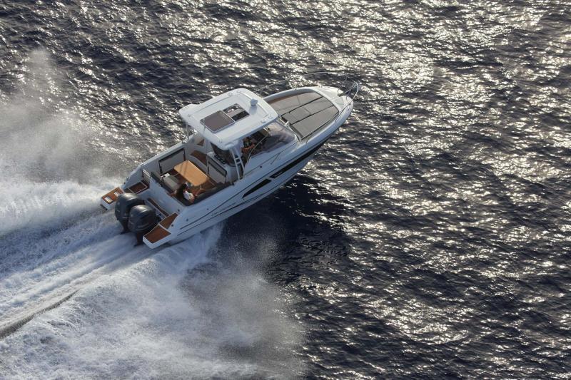 Jeanneau Cap Camarat WA 9.0