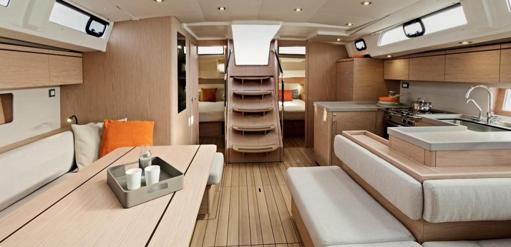 Beneteau Oceanis 51.1