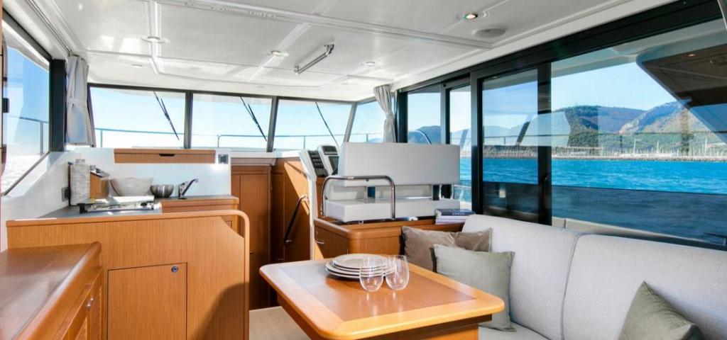 Beneteau Swift Trawler 35