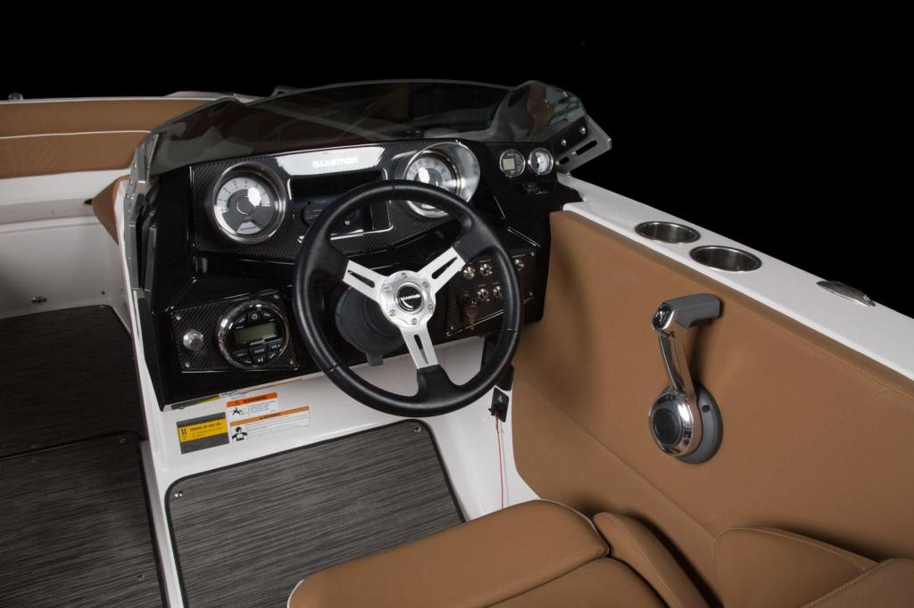 Glastron GTD 200