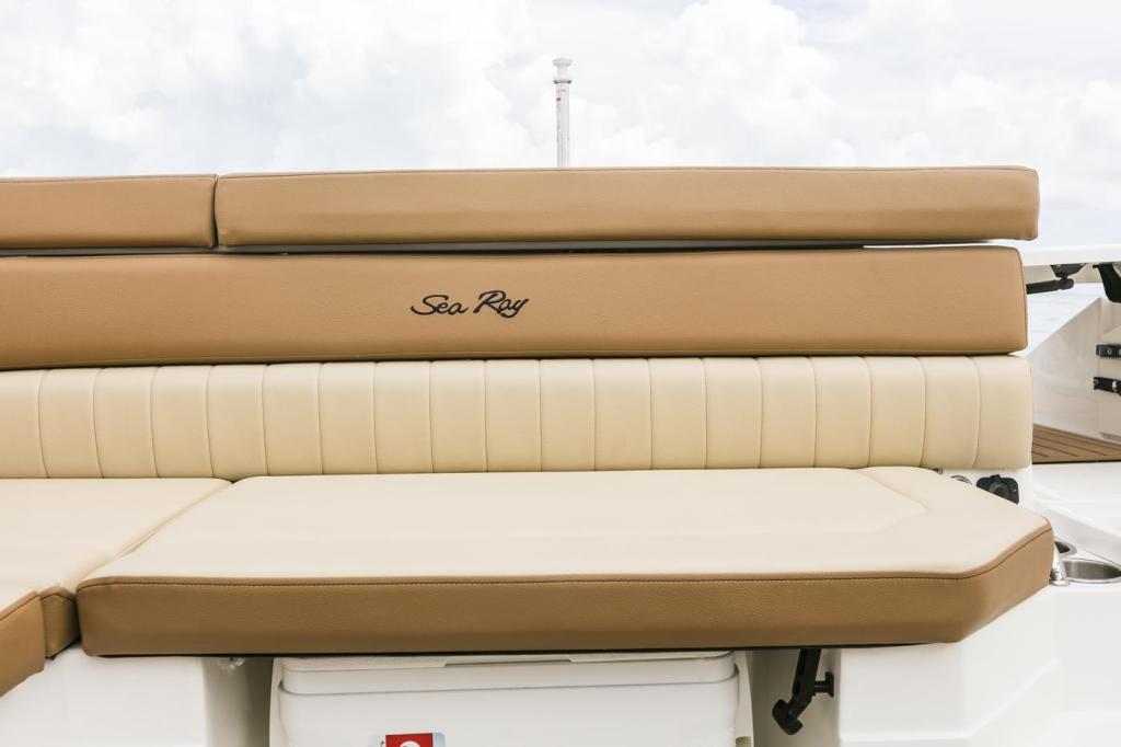 Sea Ray SPX 230 OB