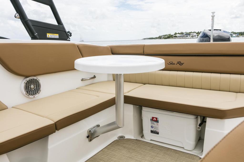 Sea Ray SPX 230 OB