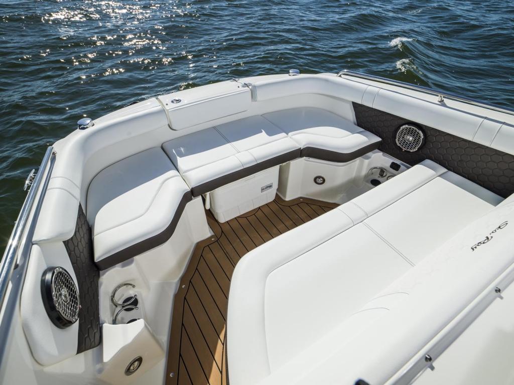 Sea Ray Sport Boat 250 SDX OB