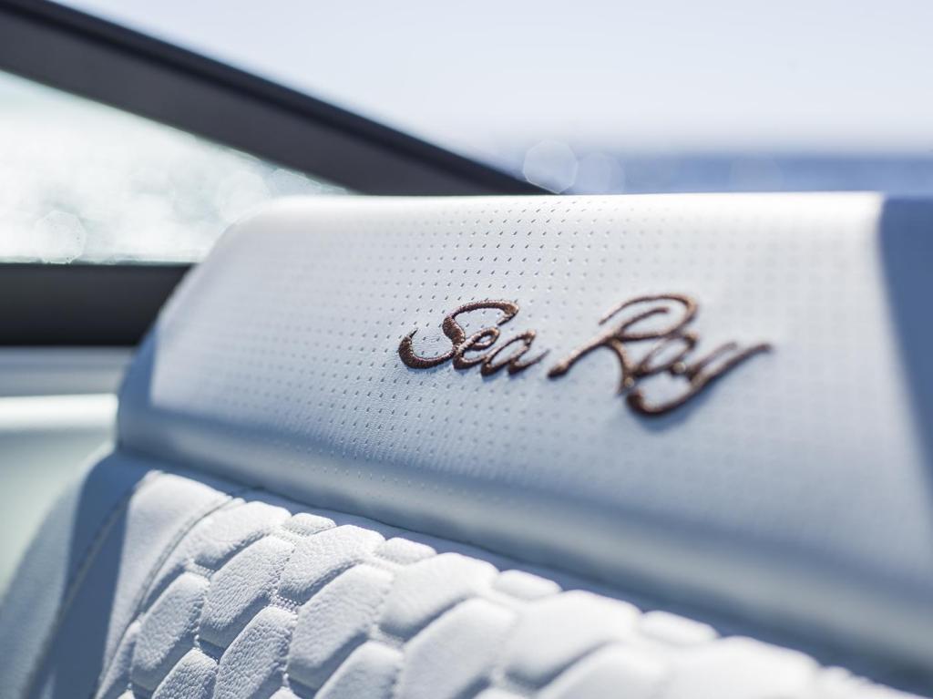 Sea Ray Sport Boat 250 SDX OB