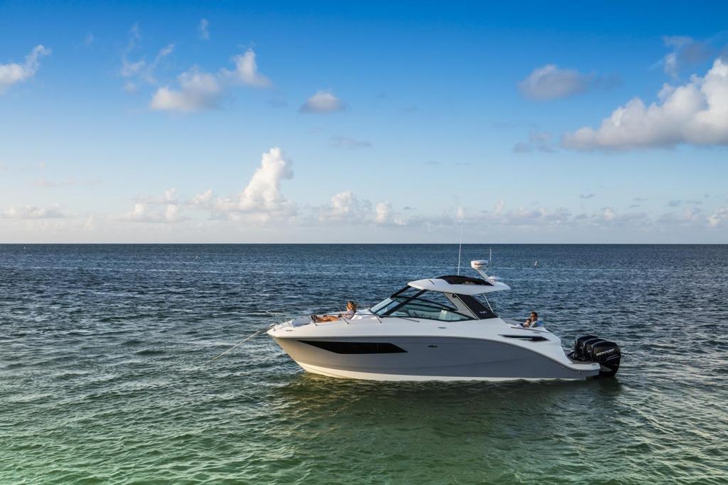 Sea Ray Sport Cruiser 320 Sundancer OB