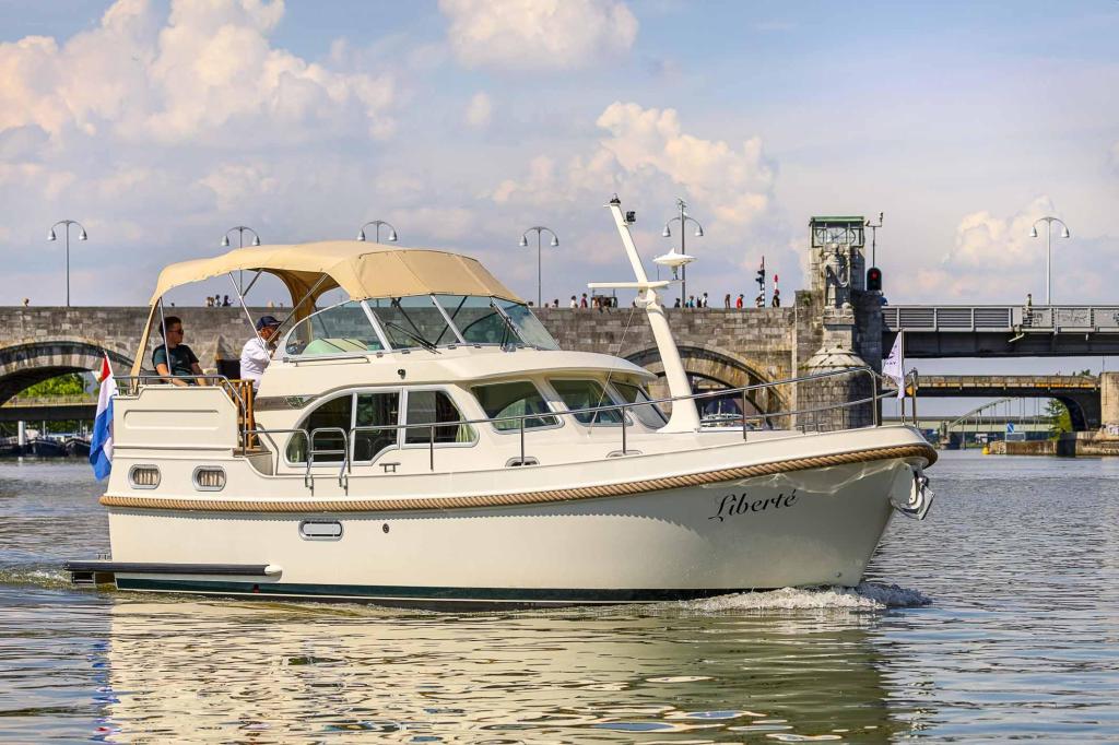 Linssen Grand Sturdy 30.0 AC
