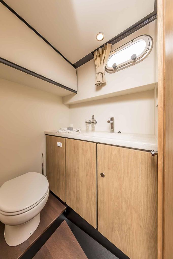 Linssen Grand Sturdy 30.0 Sedan