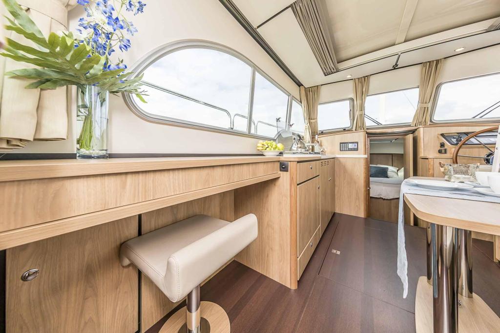 Linssen Grand Sturdy 30.0 Sedan