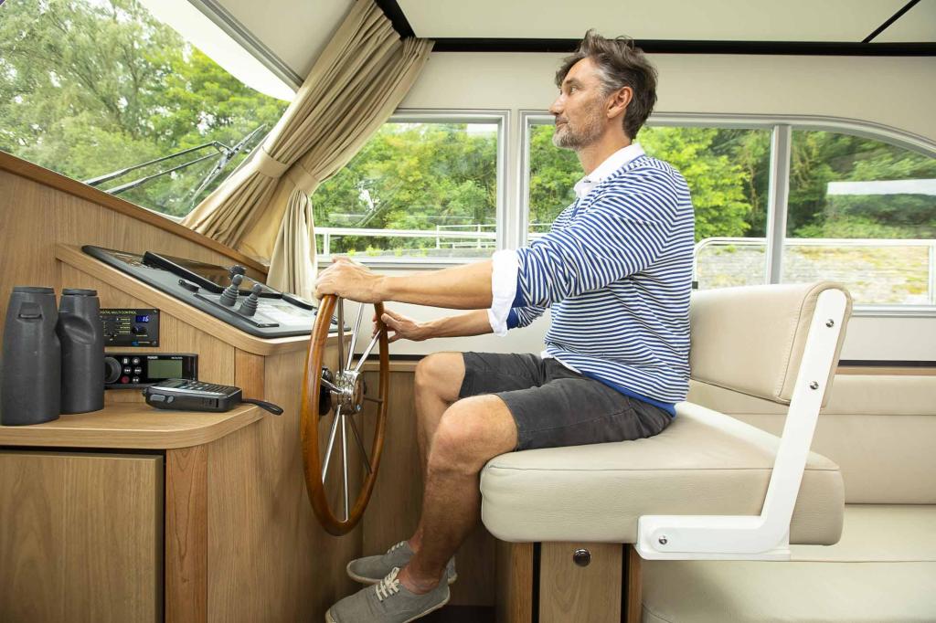 Linssen Grand Sturdy 30.0 Sedan