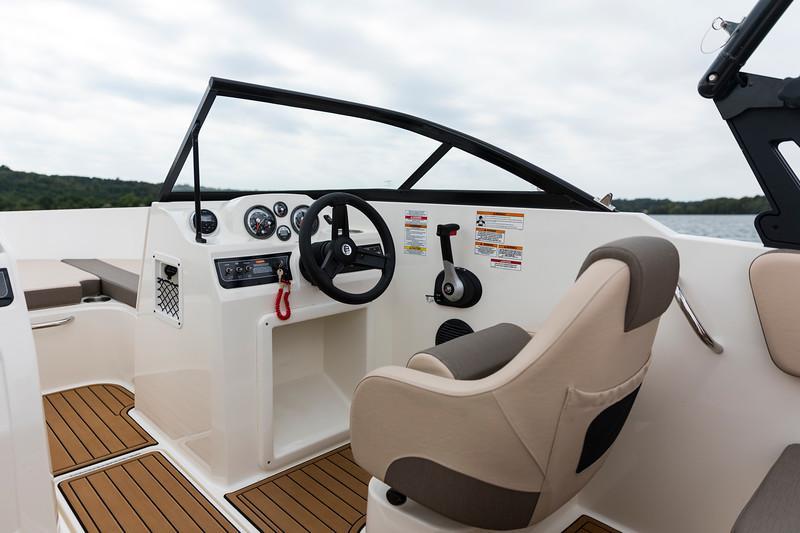 Bayliner Bowrider VR4