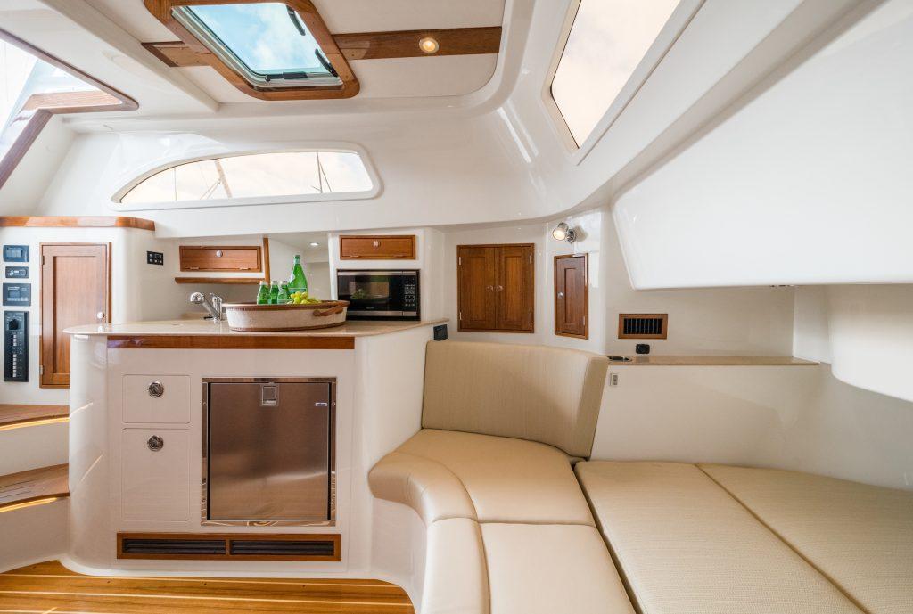 Hinckley Sport Boat 40C
