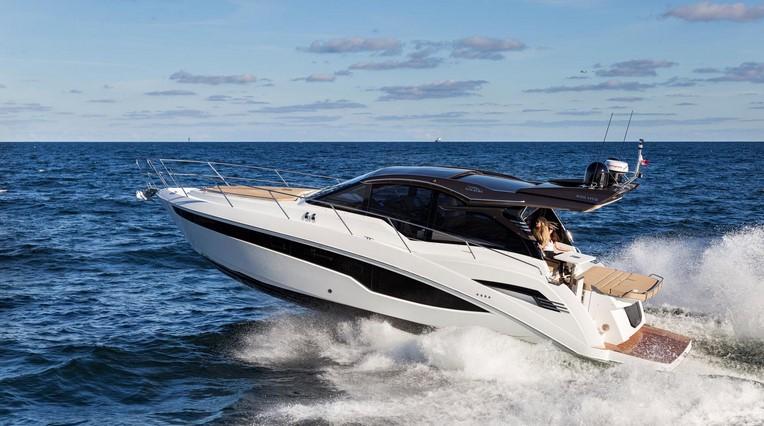 Galeon 425 HTS