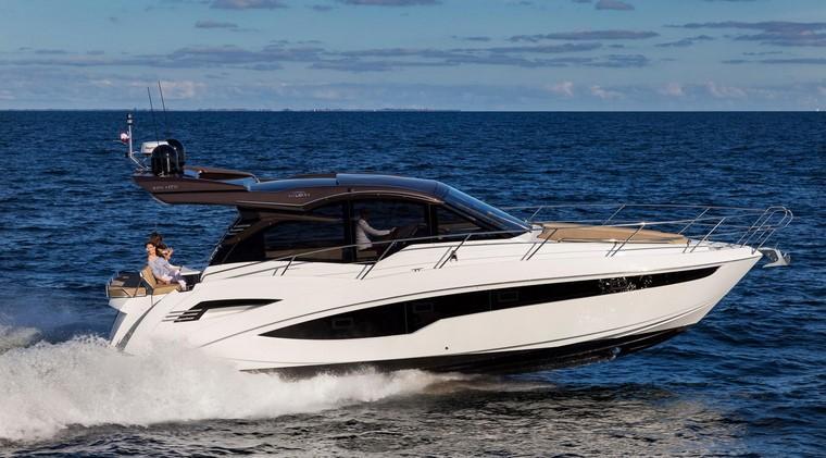 Galeon 425 HTS
