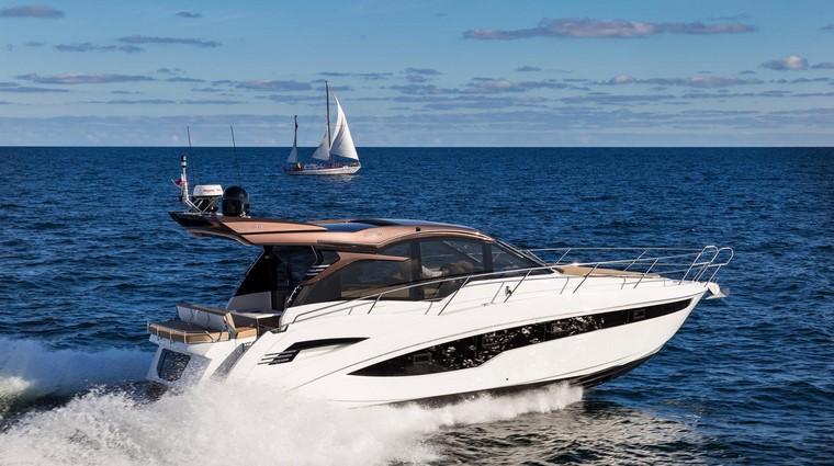 Galeon 425 HTS