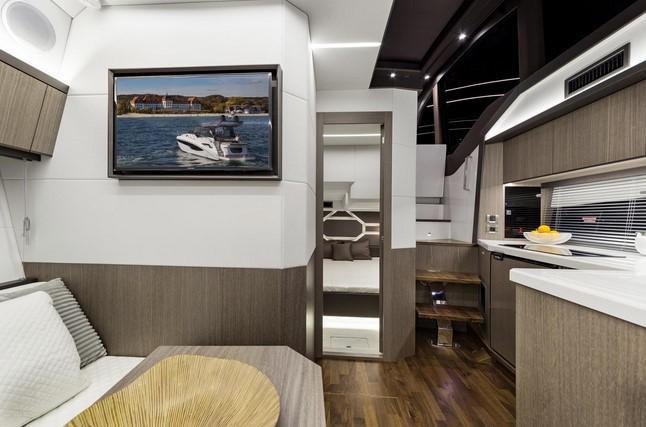 Galeon 425 HTS