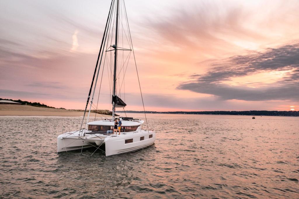 Lagoon 46