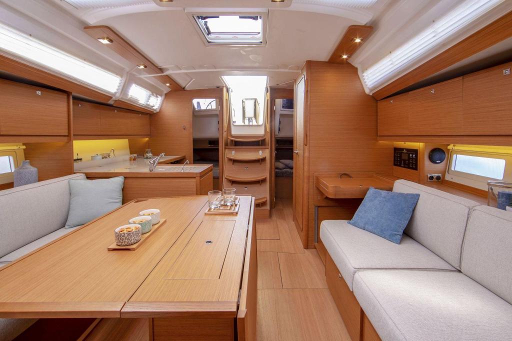 Dufour 390 Grand Large