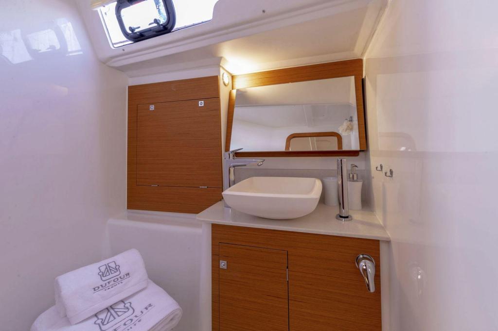Dufour 390 Grand Large