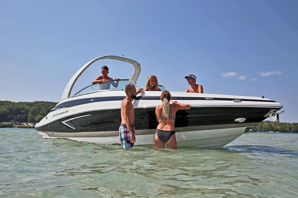 Crownline Bowrider 265 SS