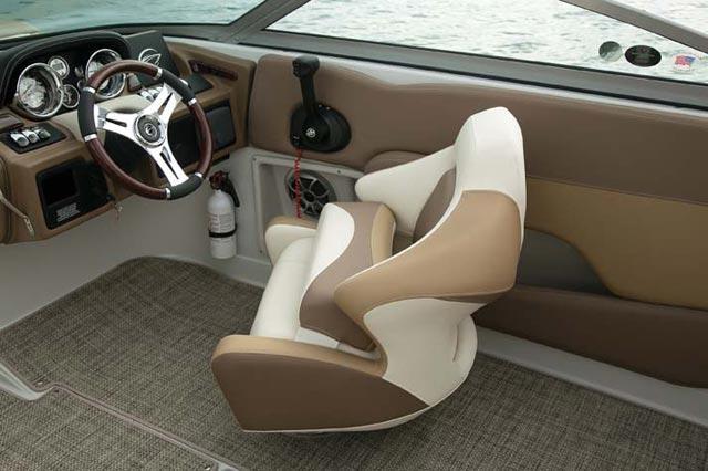 Crownline Cross Sport E 215 XS