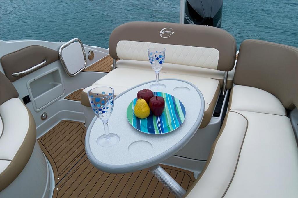 Crownline Cross Sport E 255 XS