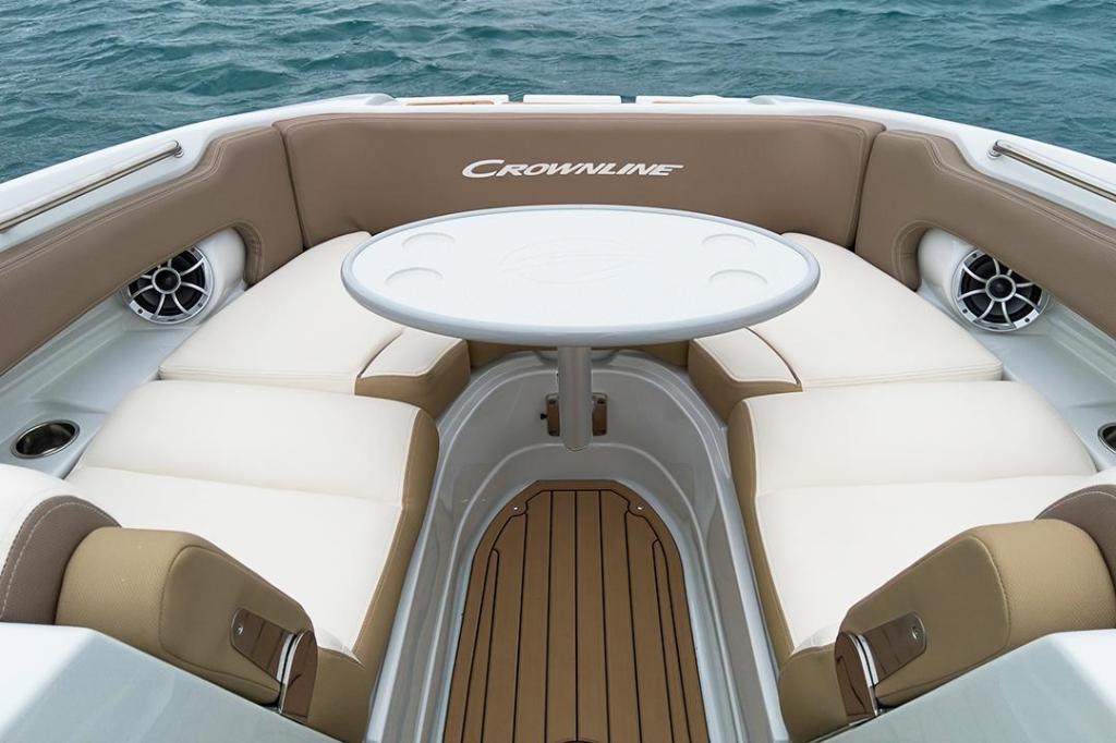 Crownline Cross Sport E 255 XS