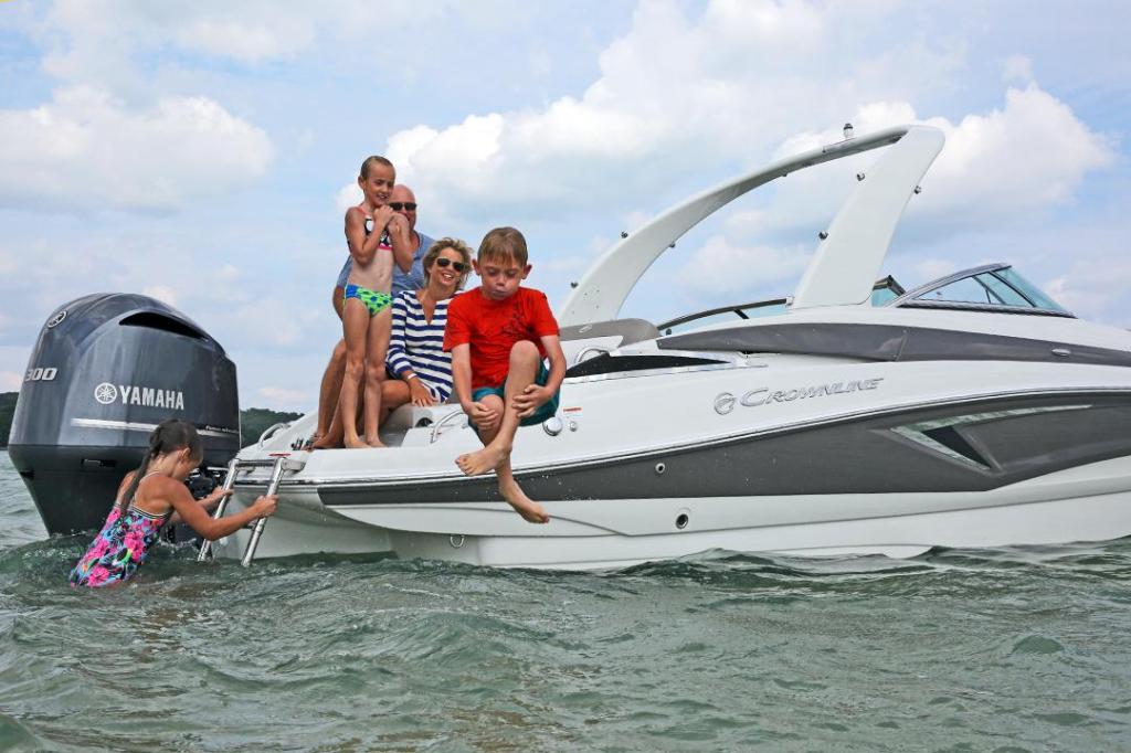 Crownline Cross Sport E 275 XS