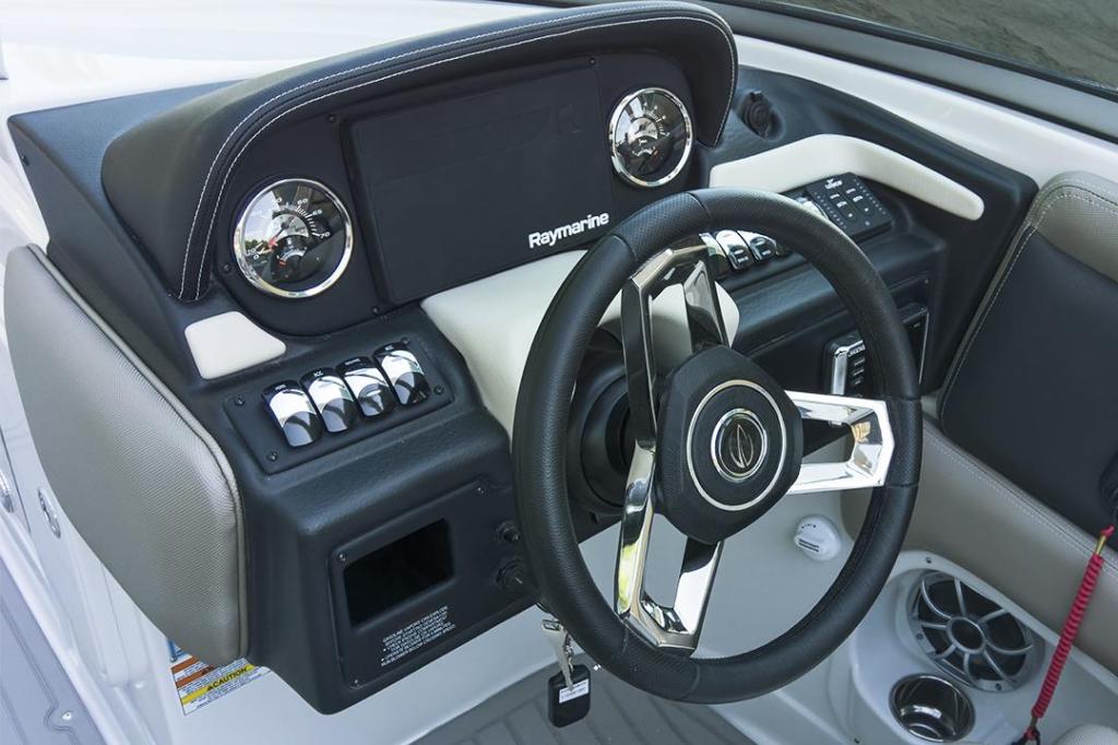Crownline Cross Sport E 285 XS