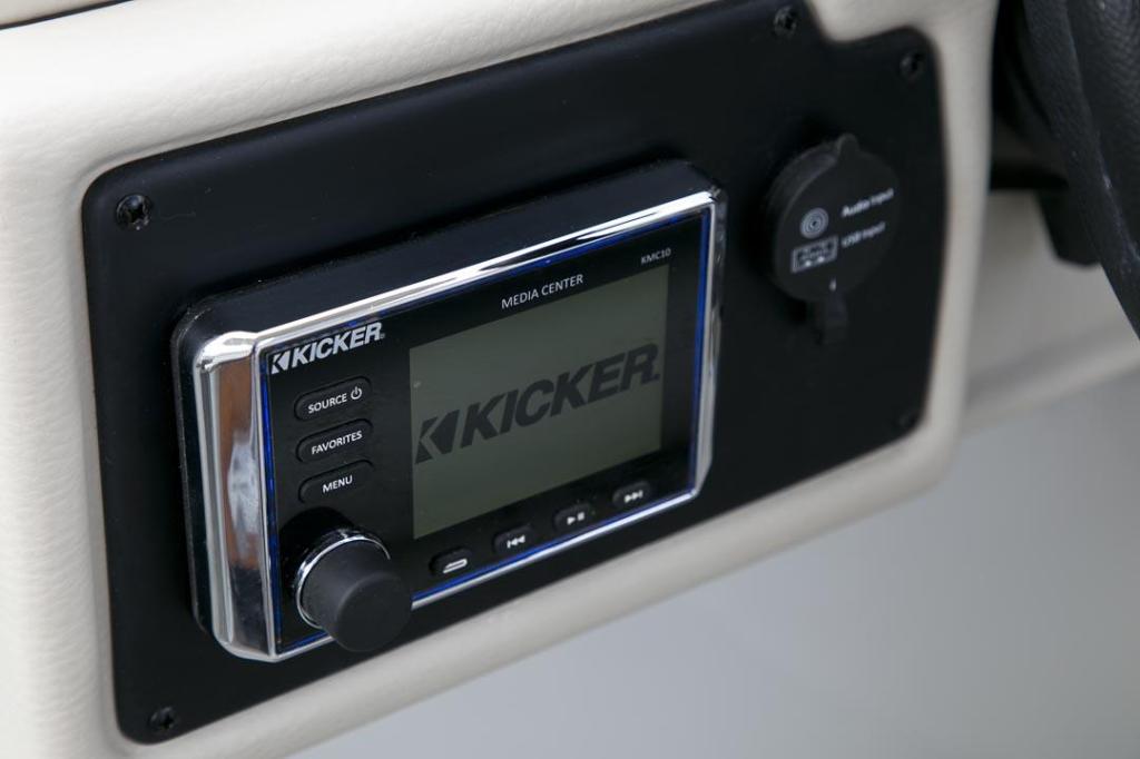 Crownline Eclipse E305