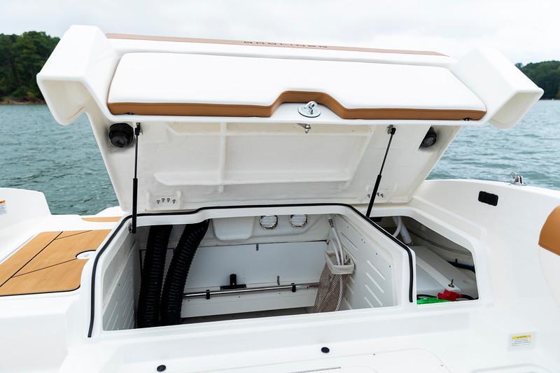 Bayliner DX2000
