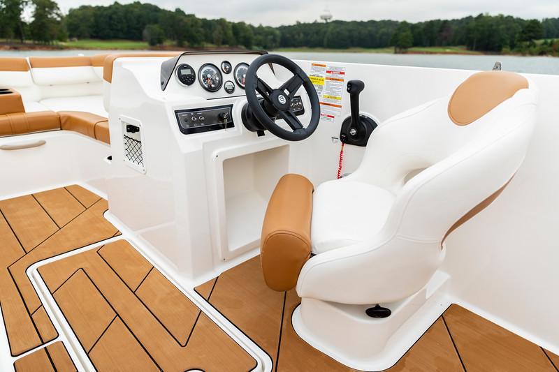 Bayliner DX2050
