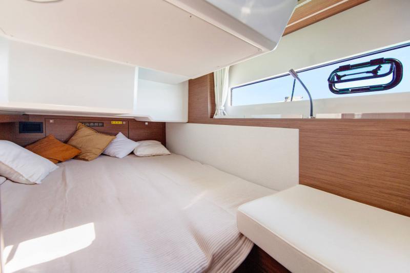 Jeanneau NC 37