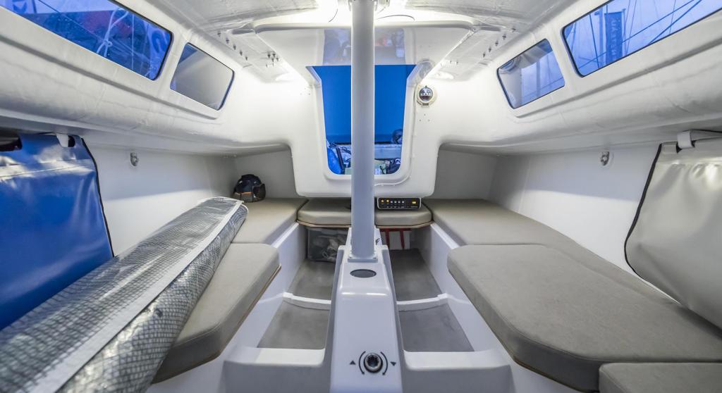 Beneteau First 24