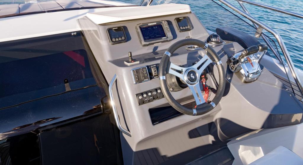 Beneteau Flyer 8 SUNdeck