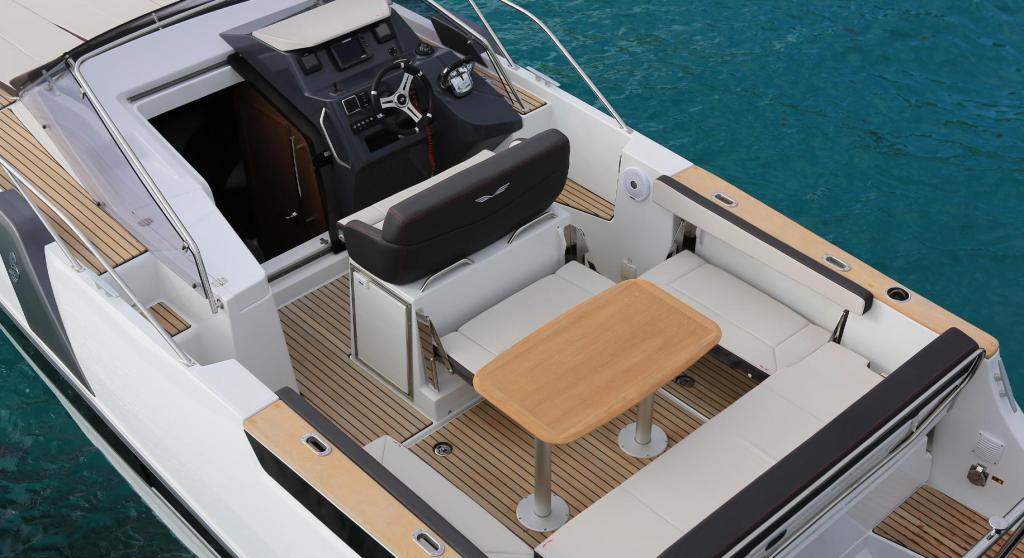Beneteau Flyer 8 SUNdeck