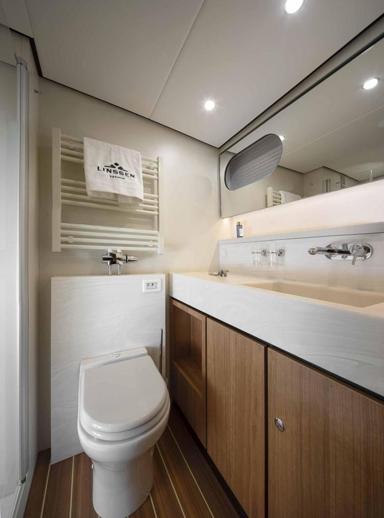 Linssen Grand Sturdy 450 AC Variotop