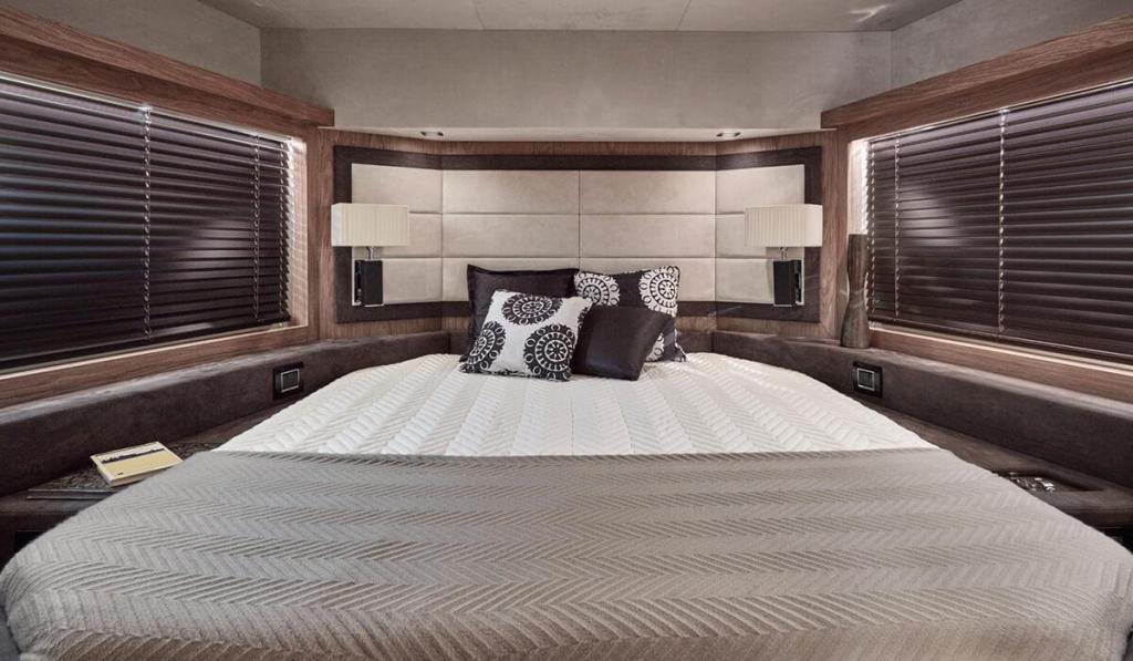 Sessa Yacht 68 Fly Gullwing